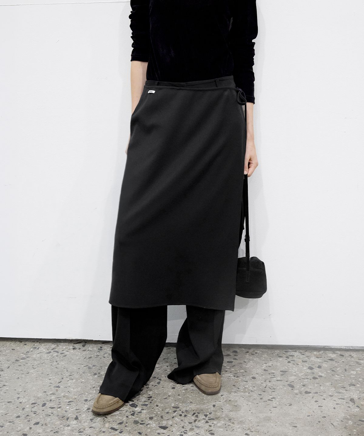 르바(LEVAR) Whenever Wide Slacks - Black