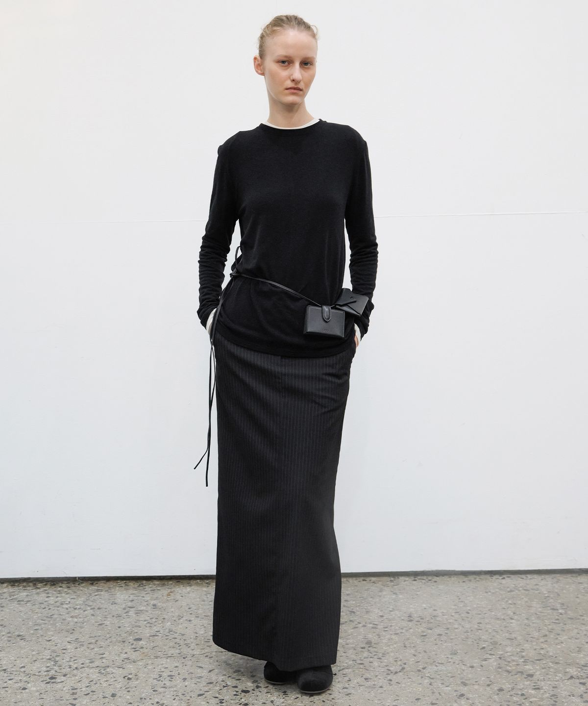 르바(LEVAR) Straight Maxi Skirt - Stripe Black