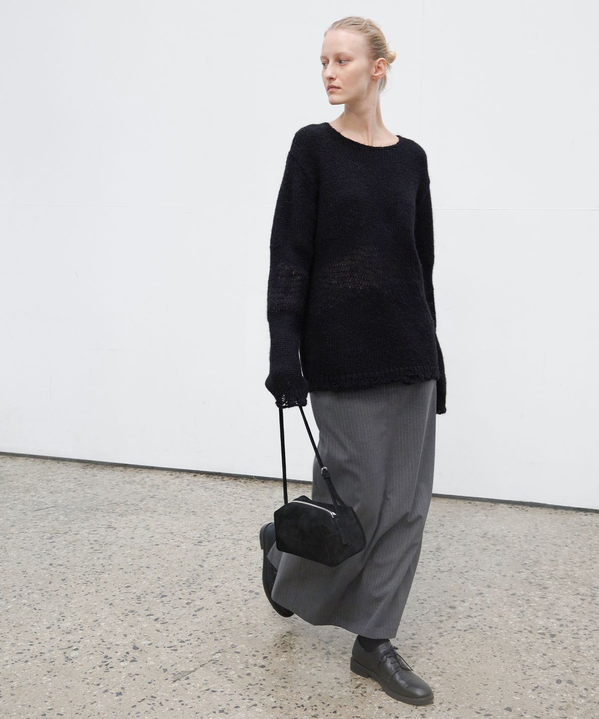 르바(LEVAR) Straight Maxi Skirt - Stripe Charcoal