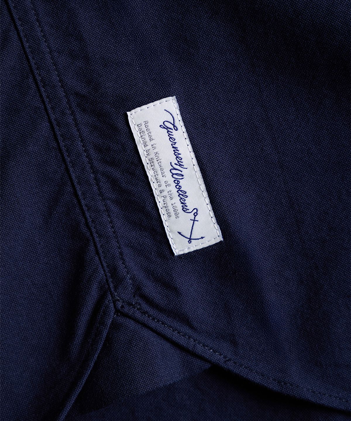 건지 울른스(Guernsey Woollens) 옥스포드 브리티쉬 아미 셔츠 - 네이비