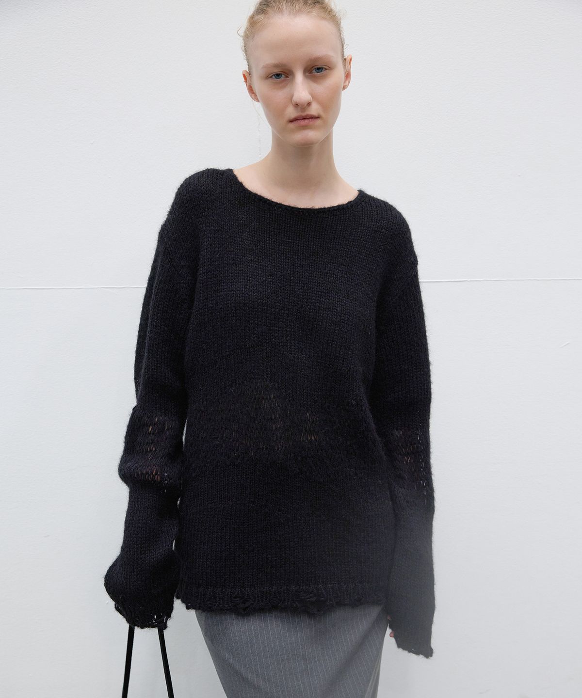 르바(LEVAR) Frost Winter Net Knit - Black