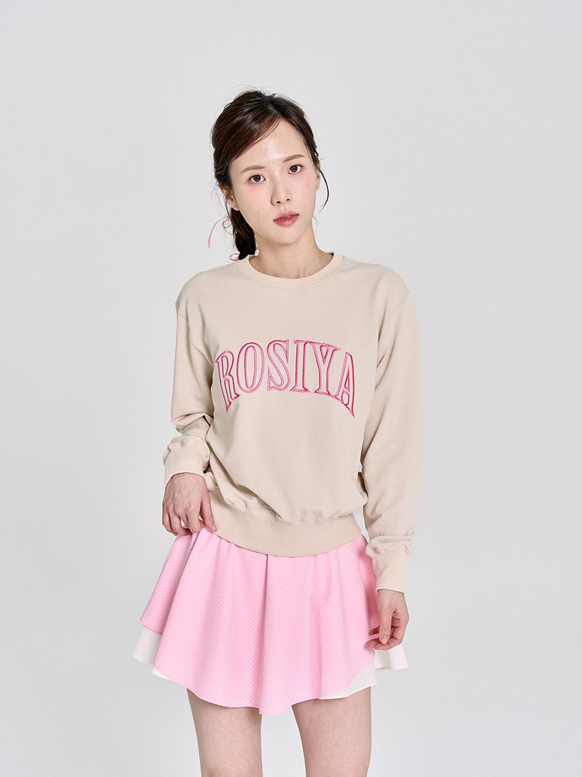 로시야(ROSIYA) rosiya 인터시즌 맨투맨(연베이지)