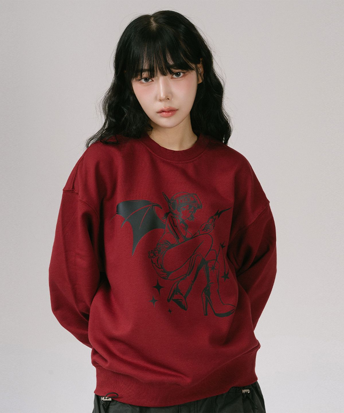 넷소셜클럽(NET SOCIAL CLUB) COSTUME PLAY GIRL SWEATSHIRTS (BURGUNDY)