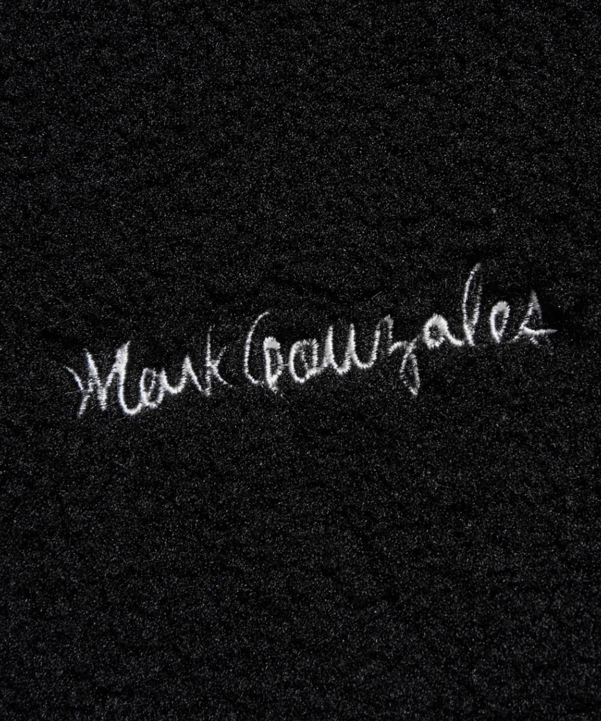마크곤잘레스(MARK GONZALES) 사인로고 쉘파 자켓 - BLACK