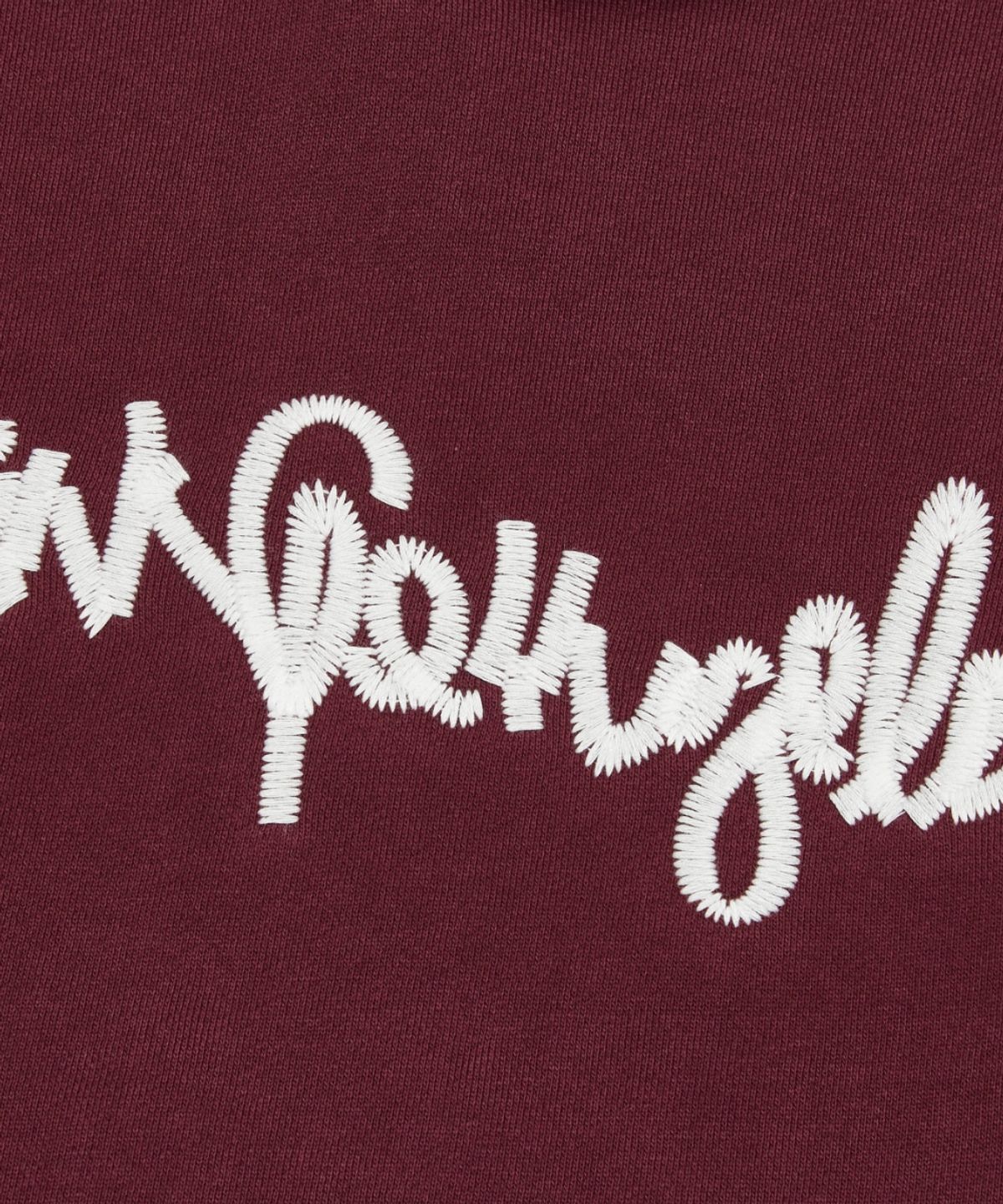 마크곤잘레스(MARK GONZALES) 사인로고 지그재그 자수 스웨트 후디 - BURGUNDY