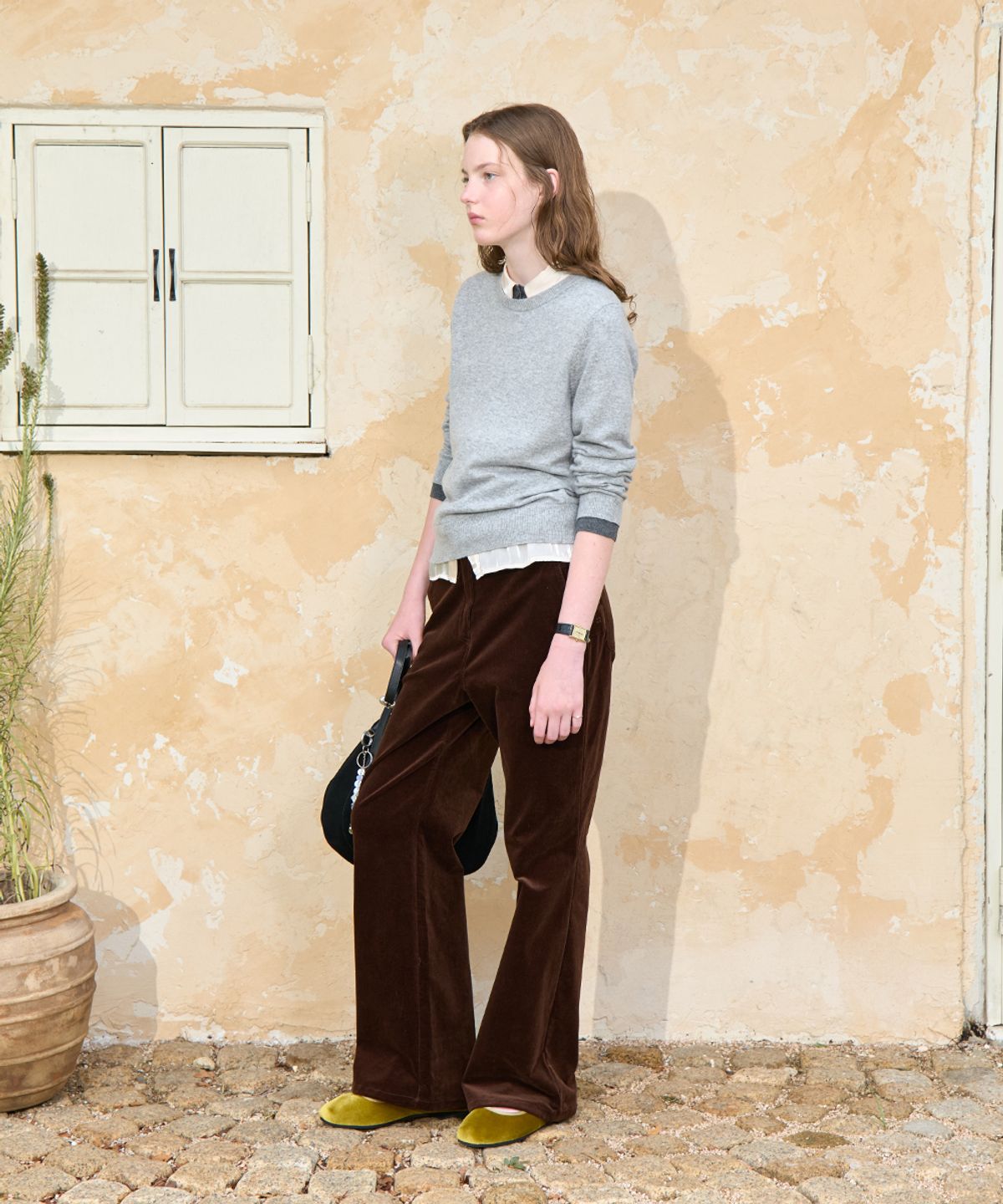 클로르(CLOR) CORDUROY FLARE PANTS - 3 colors