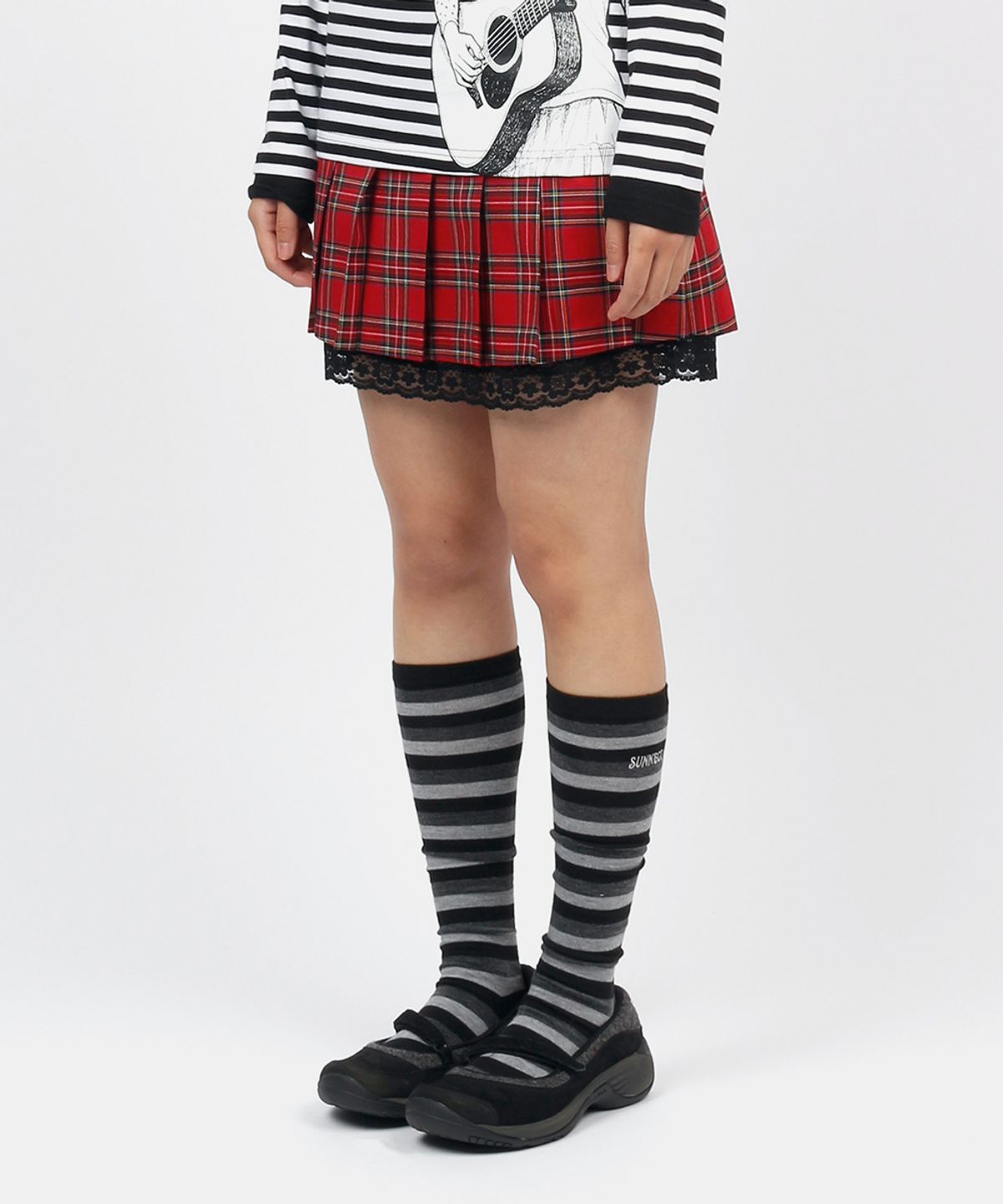 써넥트(SUNNECT) STAGE Pleats Skirt - Red