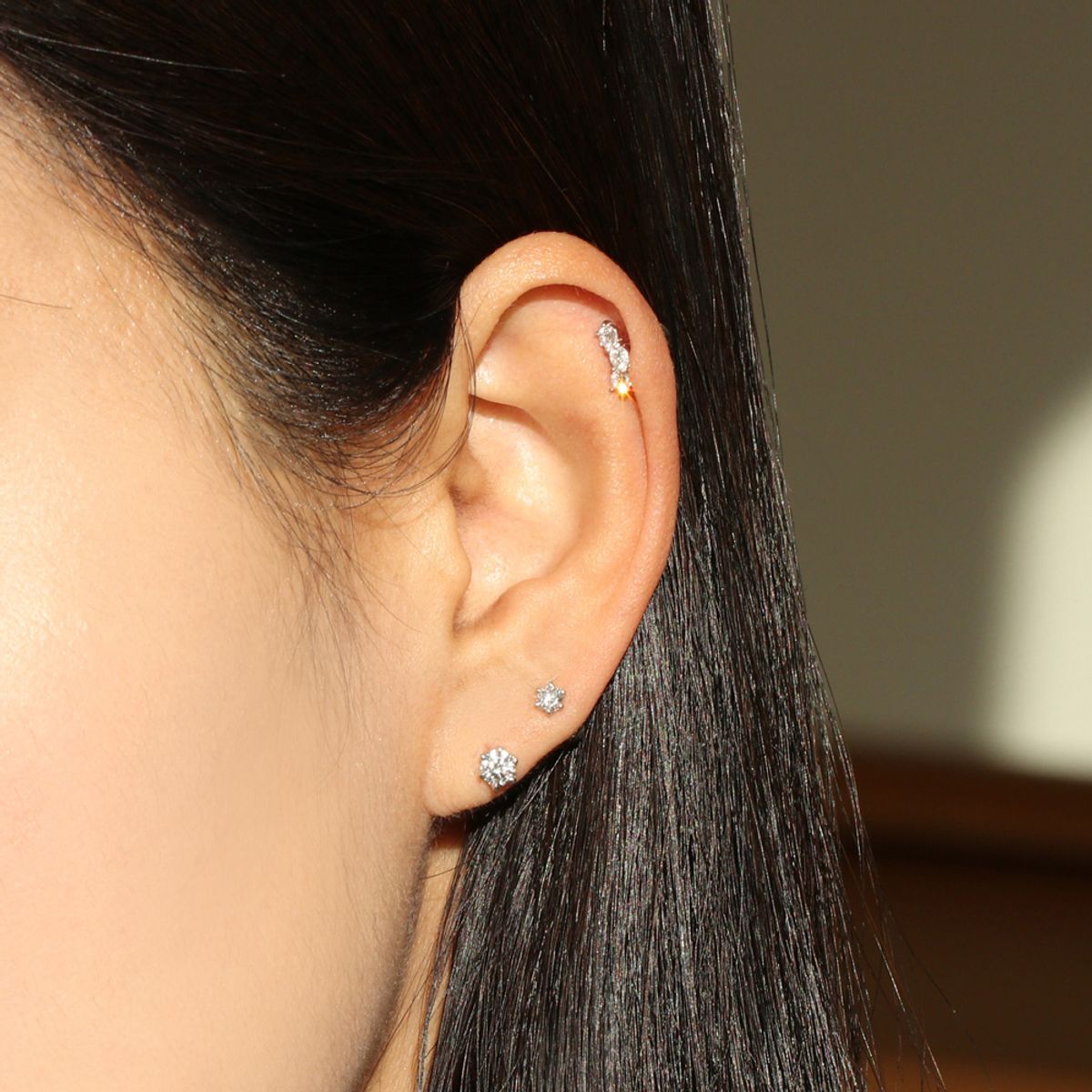 러비앤비(LOVEENB) [14K gold] 엘린 랩다이아몬드 피어싱
