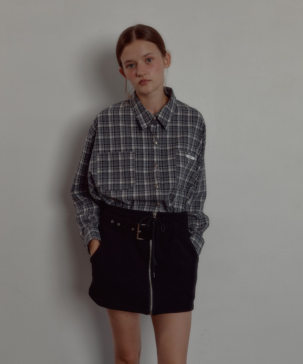 레터리(LETERIE) BELT ZIPPER MINI SKIRT_BLACK