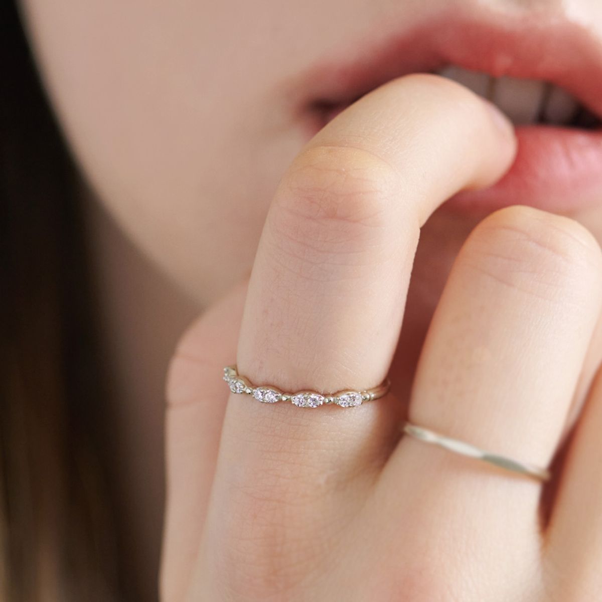 러비앤비(LOVEENB) [14K gold] 리프 큐빅 레이어드 반지
