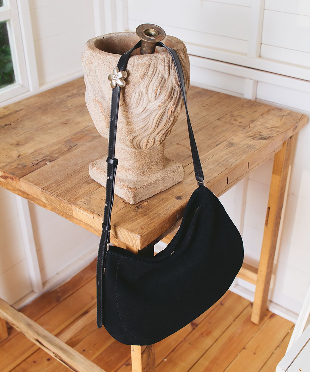 클로르(CLOR) FLOWER SUEDE BAG SMALL - 2 colors