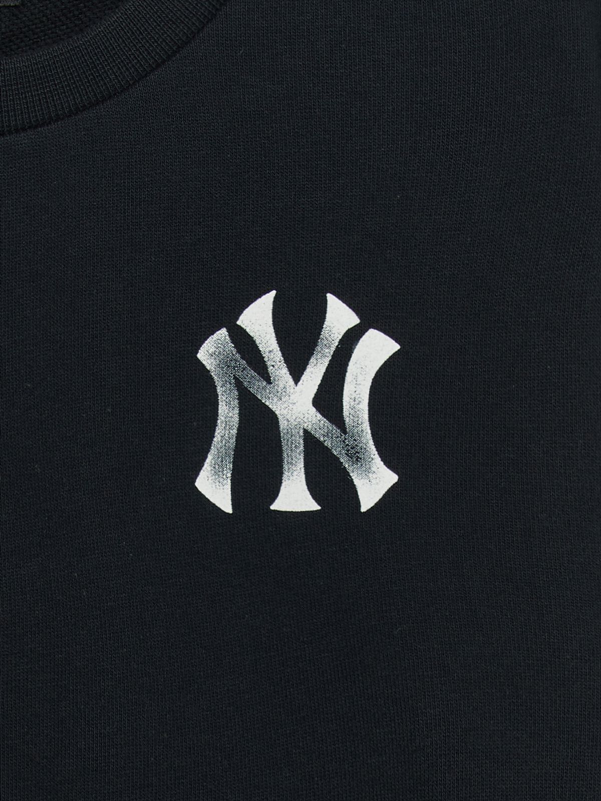 엠엘비 키즈(MLB KIDS) 스트릿 베이직 로고 아트웍 맨투맨 NY (Black)