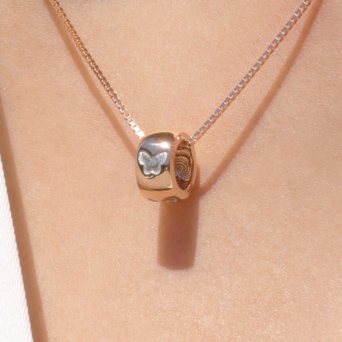 러비앤비(LOVEENB) [14K gold] 이브 나비 참 펜던트