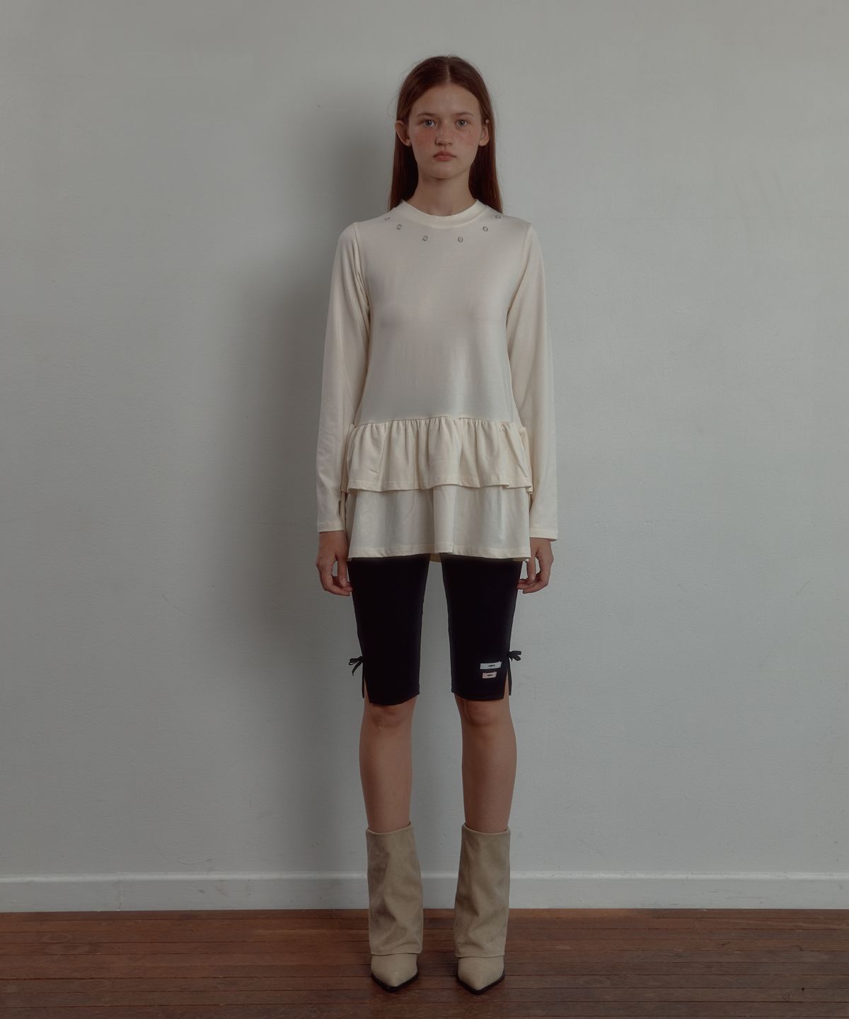 레터리(LETERIE) EYELET FRILL LONG SLEEVE_IVORY