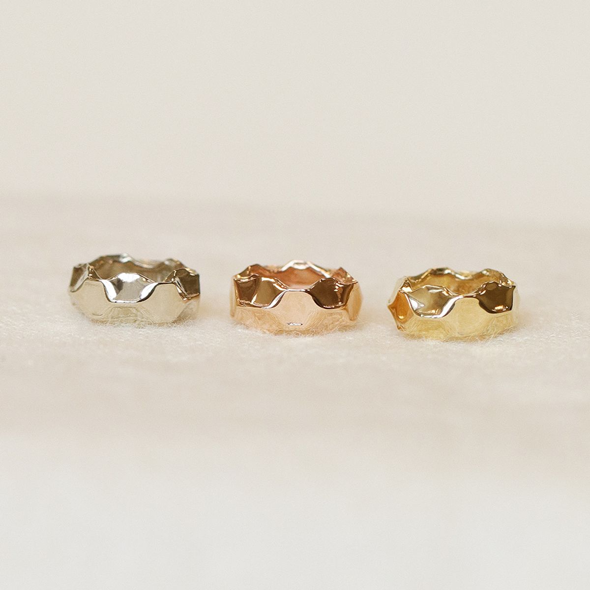 러비앤비(LOVEENB) [14K gold]  레아 텍스처 참 펜던트