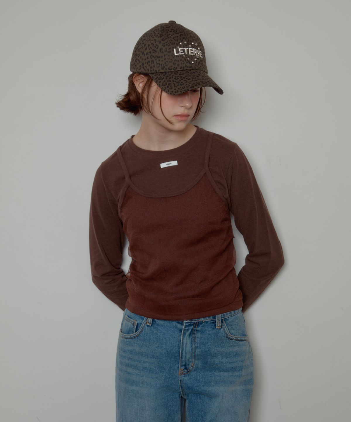 레터리(LETERIE) LONG SLEEVE BUSTIER LAYERED T-SHIRT_BROWN