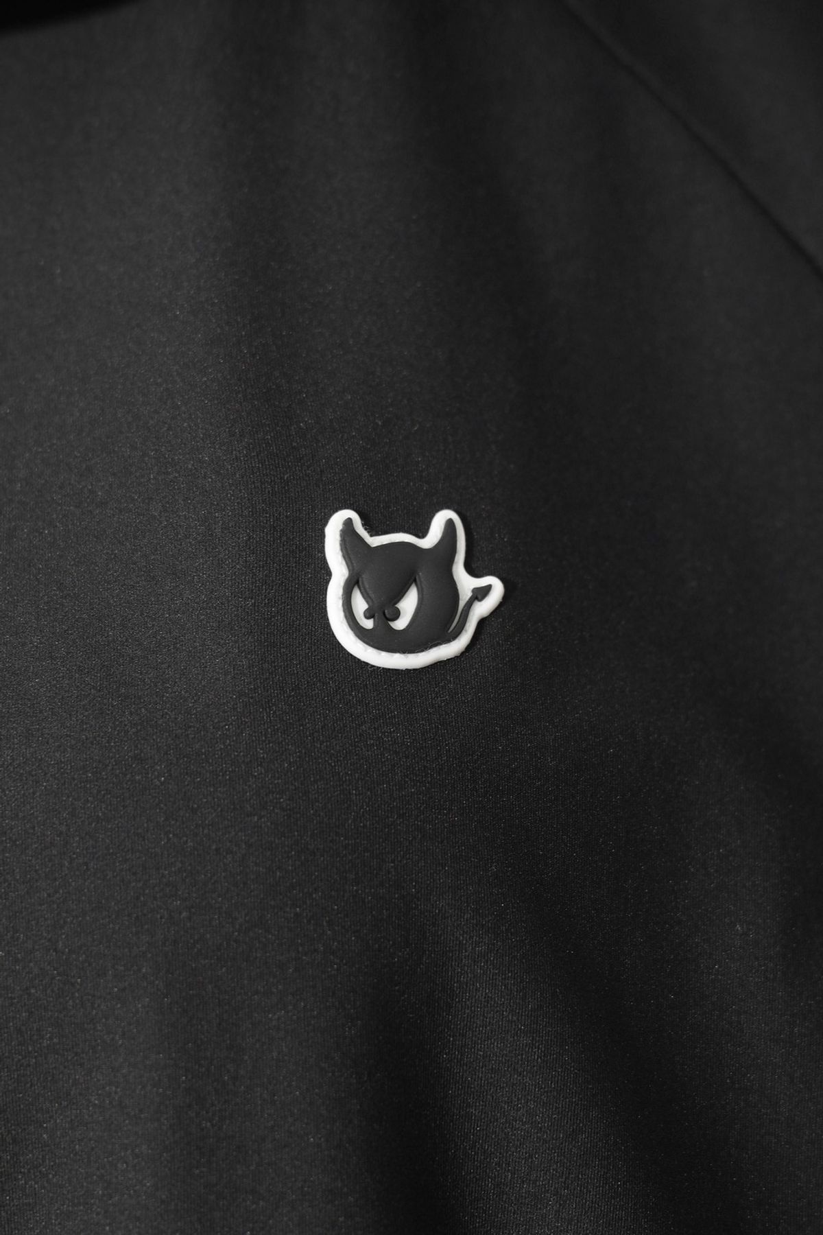 왁(WAAC) Women Woven Half-Zip Pullover WWTBA25606BKX