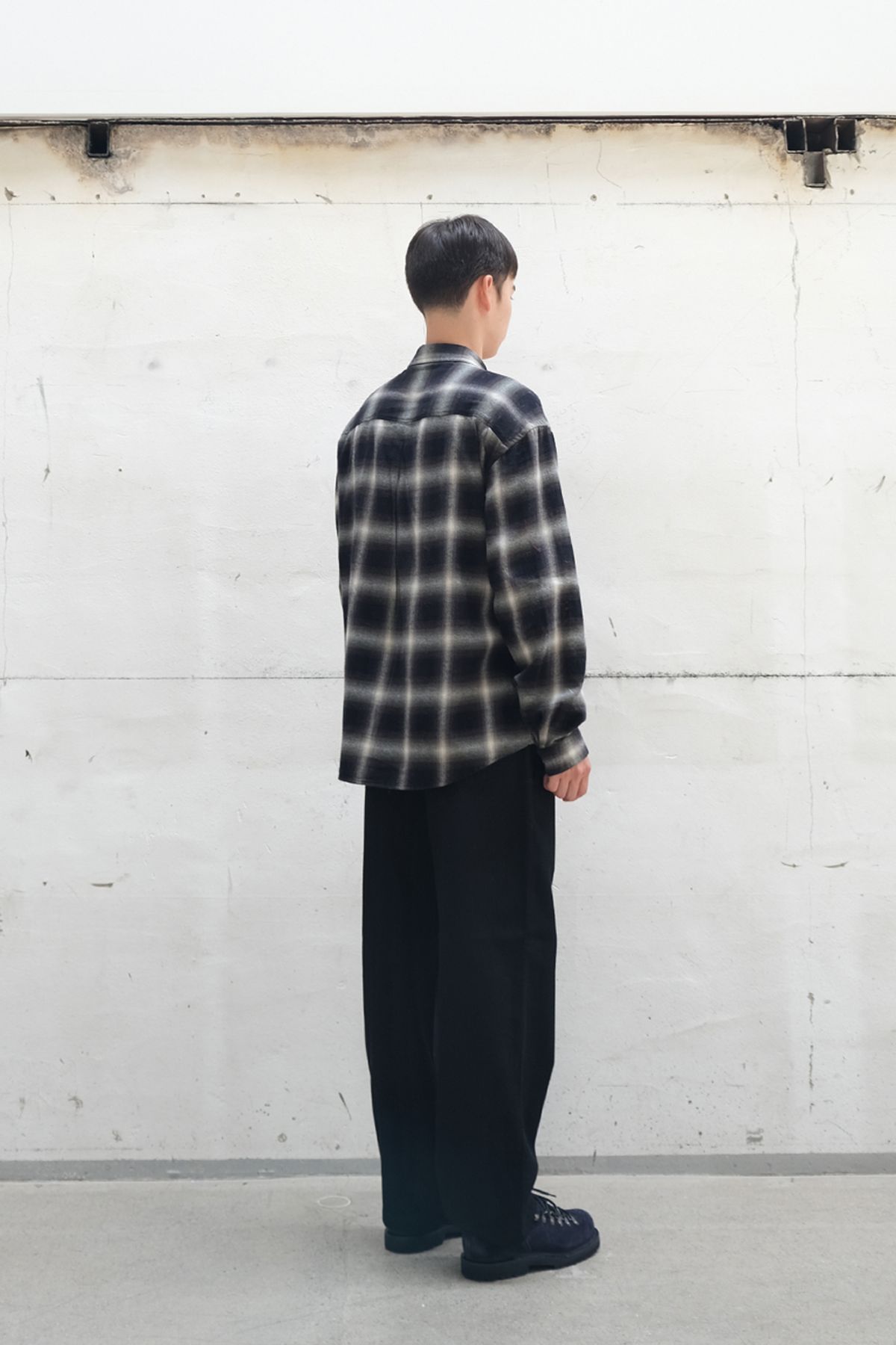 홀리선(HORLISUN) Cove Wool Loose Pants Black