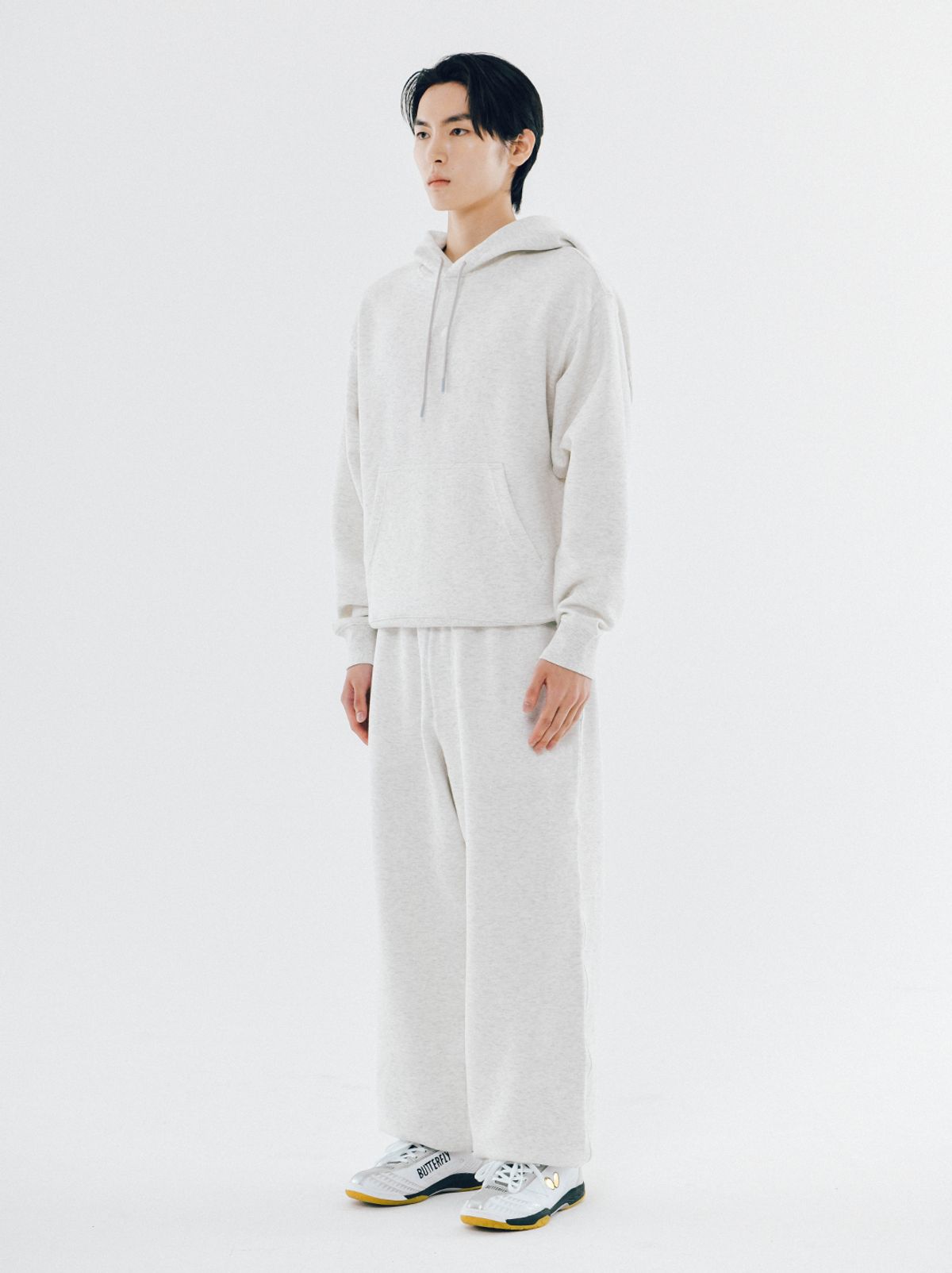 버터플라이 스포츠웨어(BUTTERFLY SPORTSWEAR) 오리지널 로고 조거팬츠 오트밀