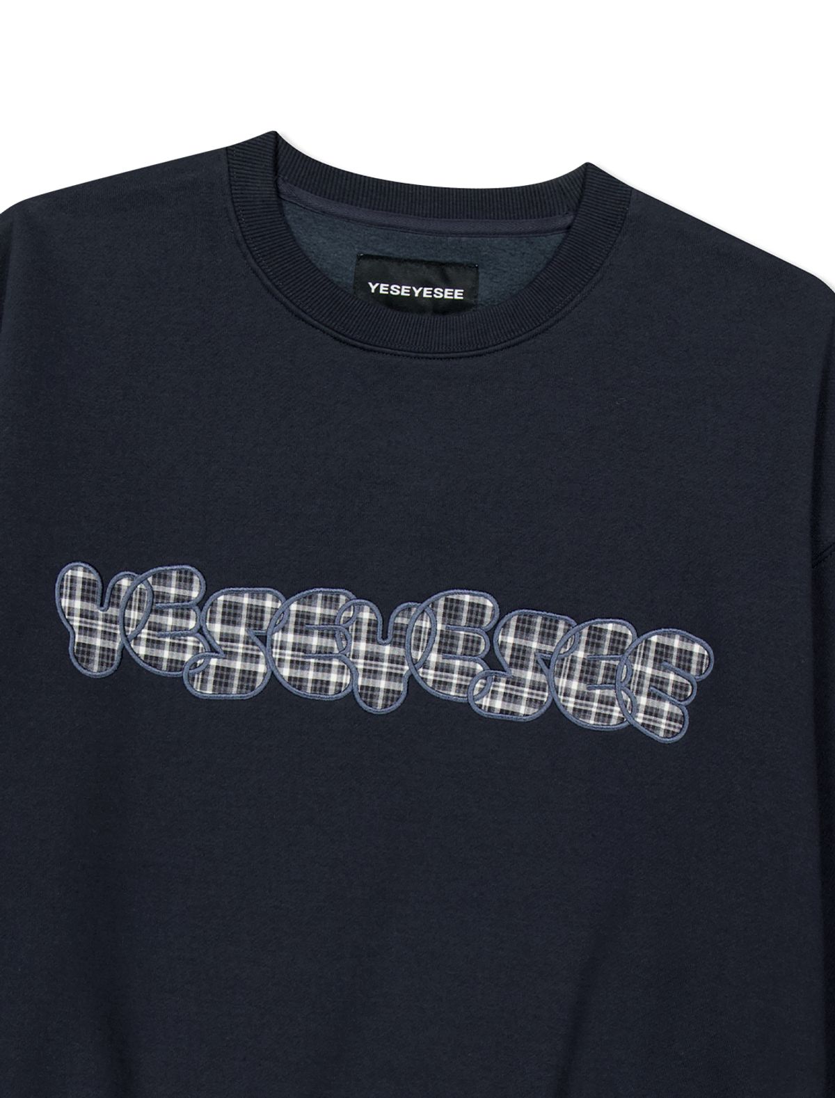 예스아이씨(YESEYESEE) Y.E.S Checkered Logo Sweatshirt Charcoal