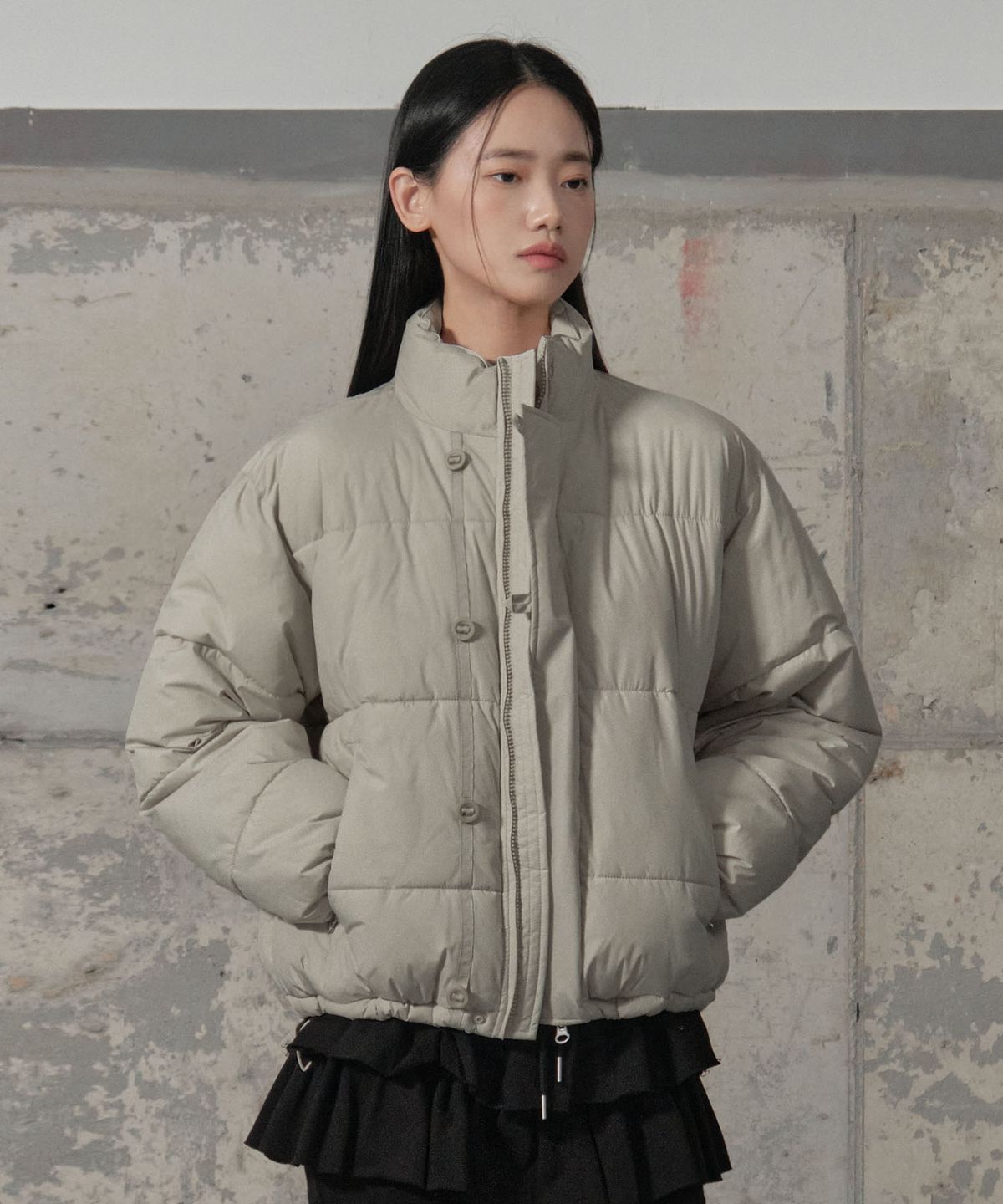 세컨모놀로그(SECONDMONO) 더블 어드저스트 버튼 숏 패딩 점퍼 [BEIGE]_SEJP005BEIGE