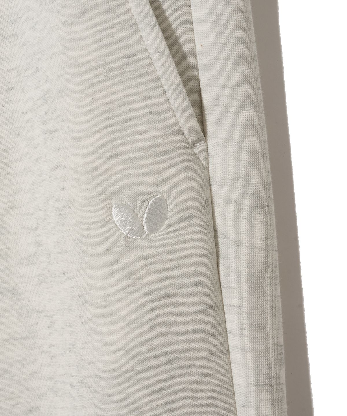 버터플라이 스포츠웨어(BUTTERFLY SPORTSWEAR) 오리지널 로고 투 턱 스웻팬츠 오트밀