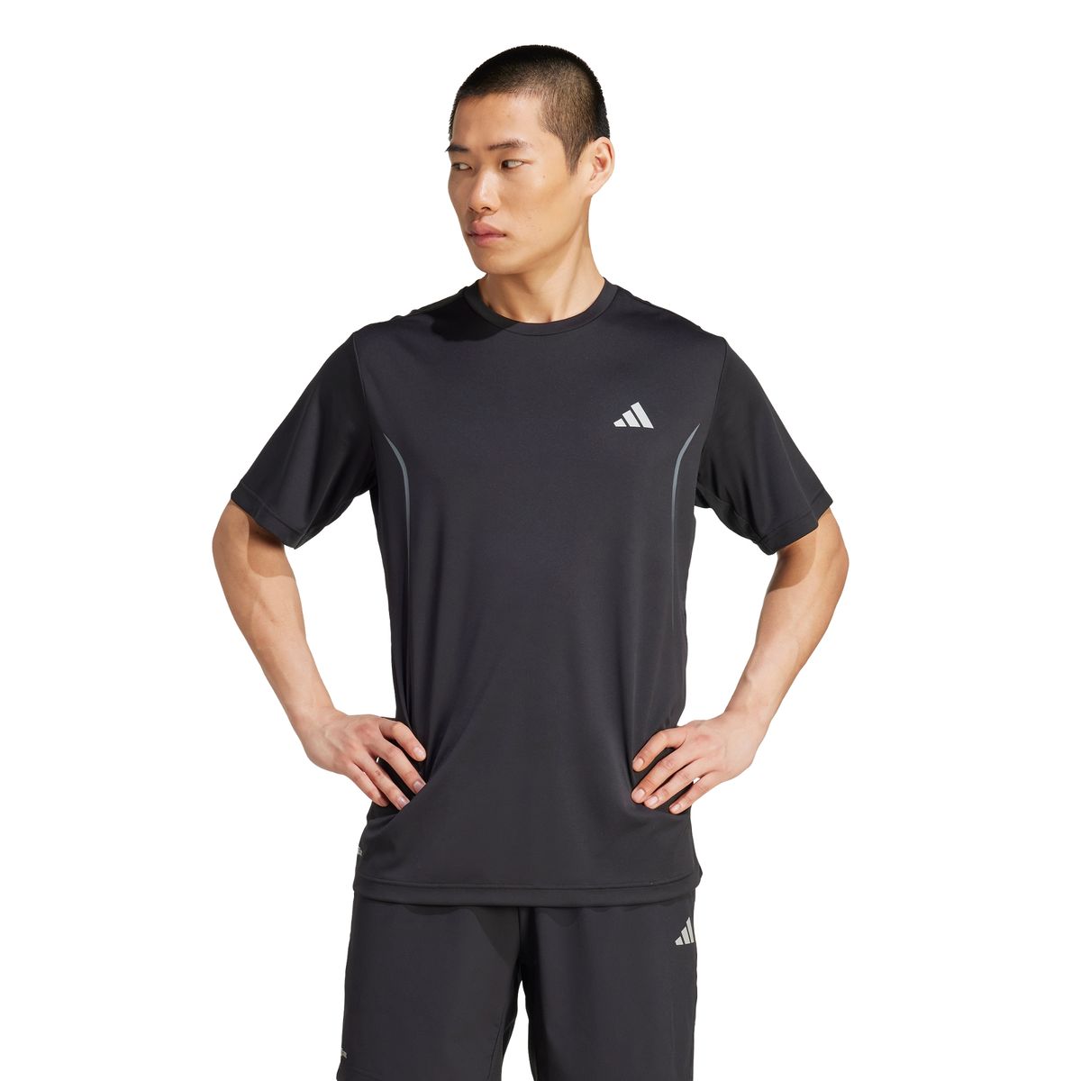 아디다스(ADIDAS) 테크 어패럴 티셔츠 JZ8488