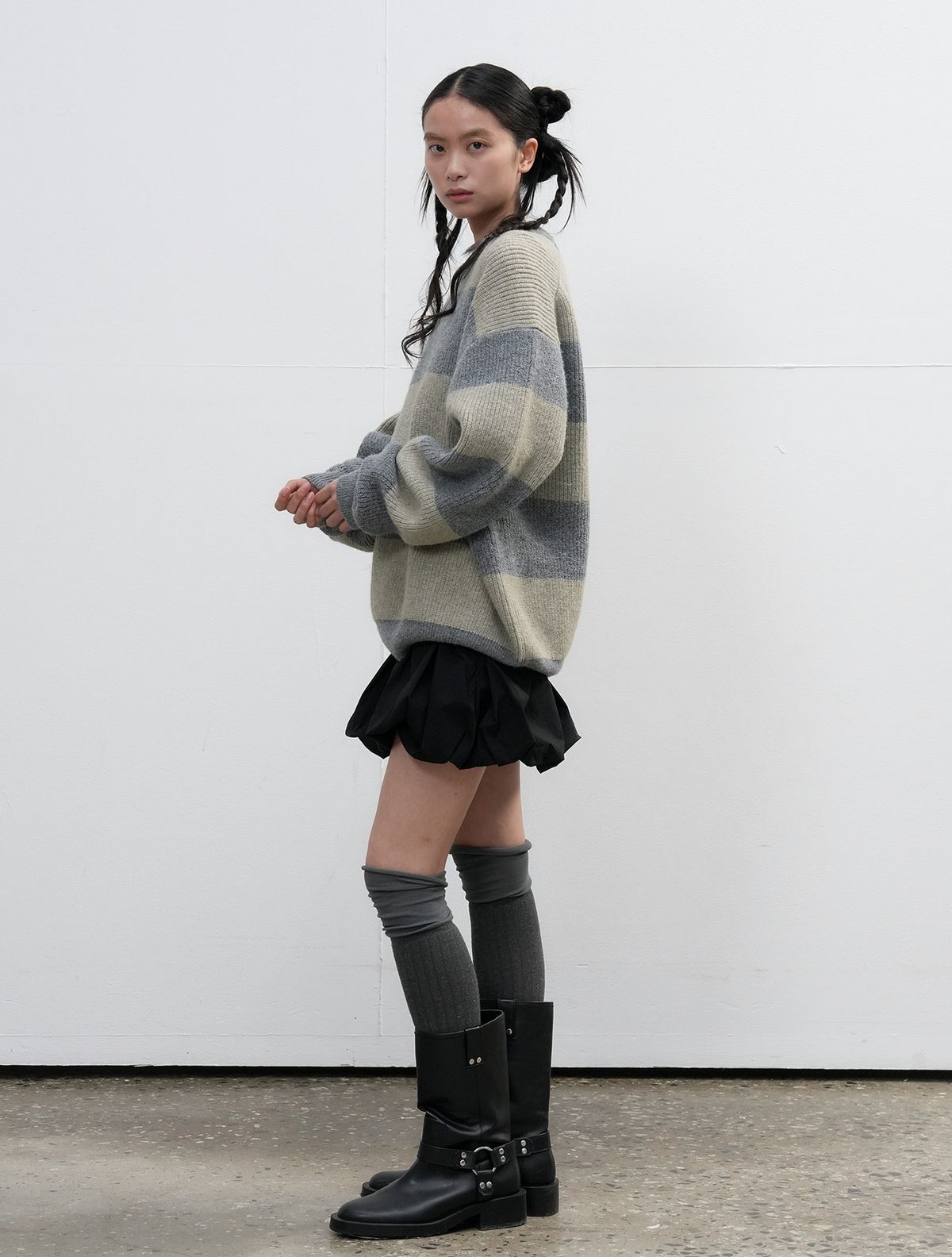 제너럴아이디어(GENERALIDEA) UNISEX 하찌 빅보더 니트 풀오버 [LIGHT KHAKI] / SBE3U05005