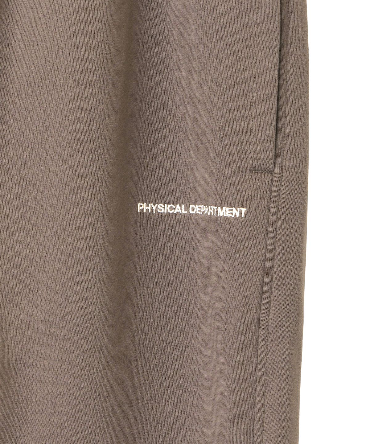 피지컬 디파트먼트(PHYSICAL DEPARTMENT) P-Dept 오리지널 로고 필드 스웻팬츠 브라운