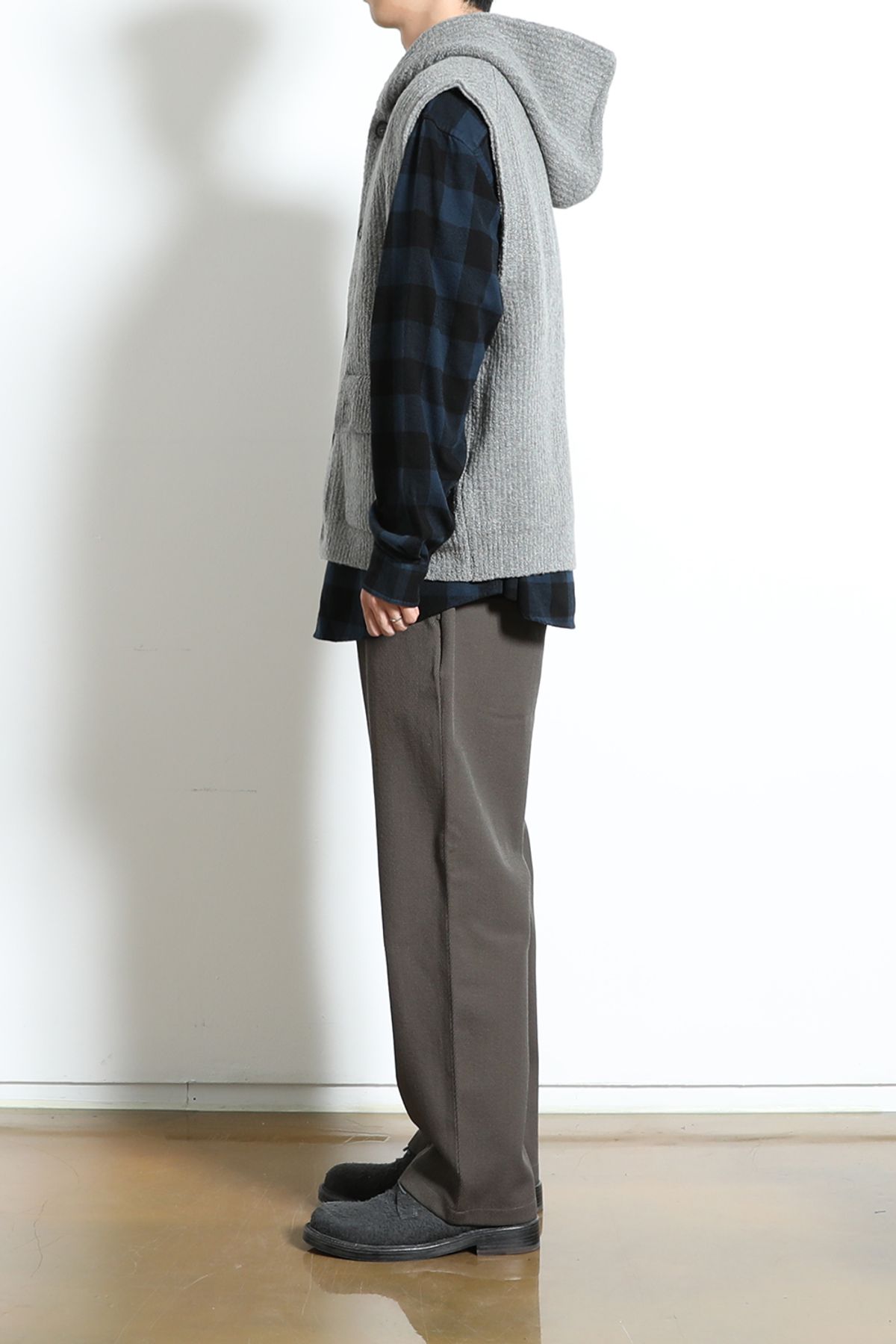 홀리선(HORLISUN) Acorn Boucle Hood Knit Cardigan Vest Multi Gray