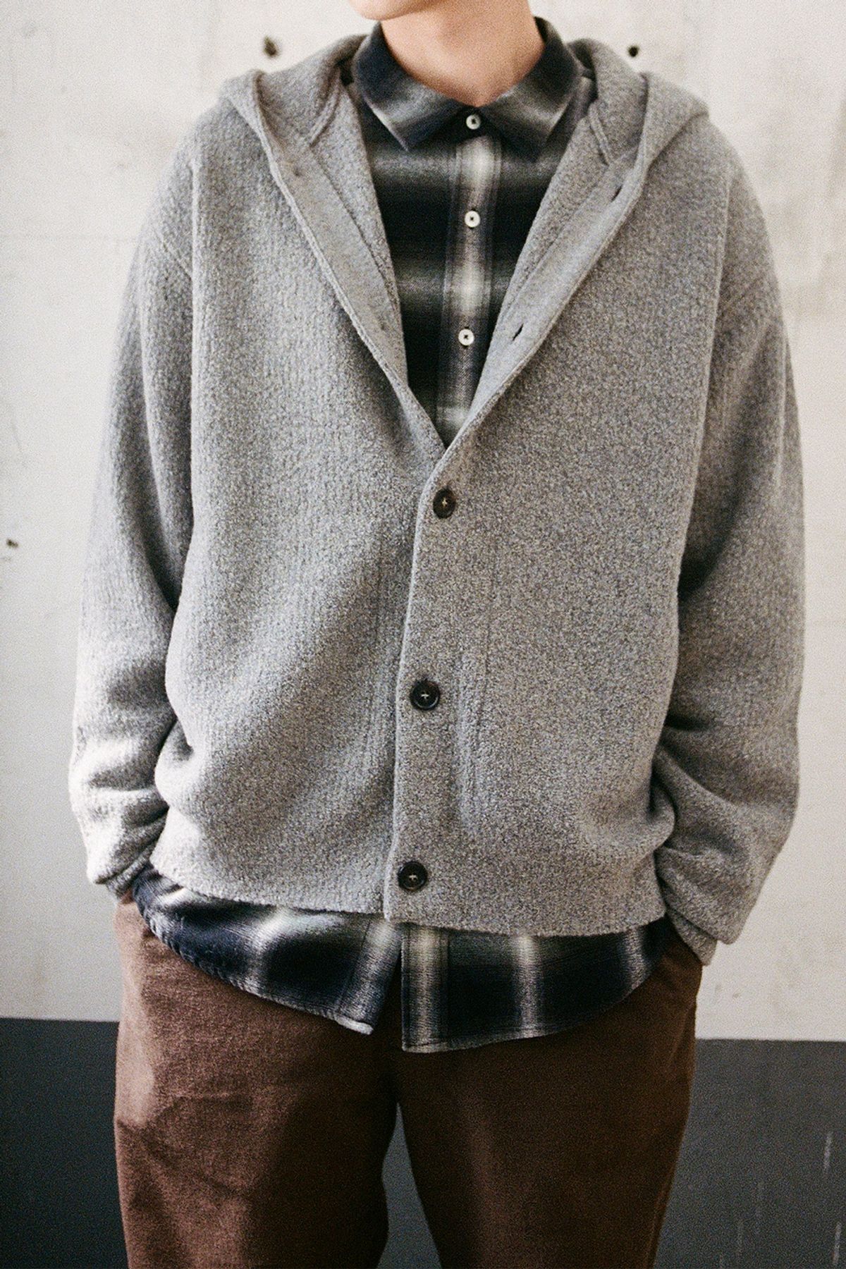 홀리선(HORLISUN) Acorn Boucle Hood Knit Cardigan Multi Gray