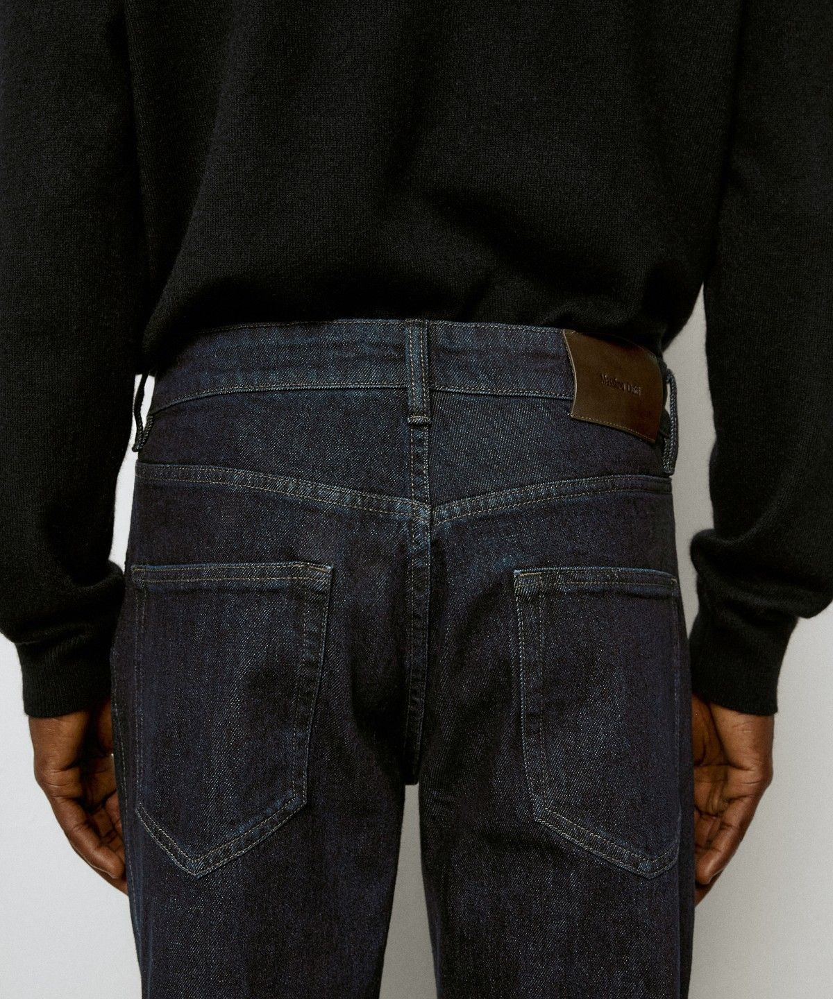마시모두띠(MASSIMO DUTTI) 테이퍼드 핏 디사이징 진