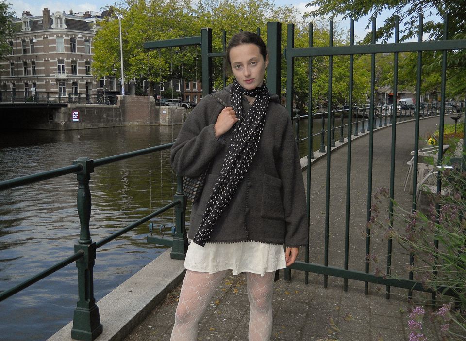 MUSINSA公式 | PESTO フードパーカー付きブークレカーディガン ダーク