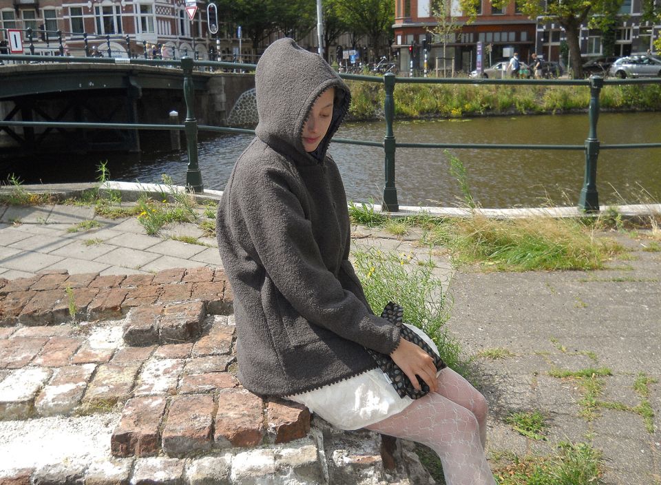 MUSINSA公式 | PESTO フードパーカー付きブークレカーディガン ダーク