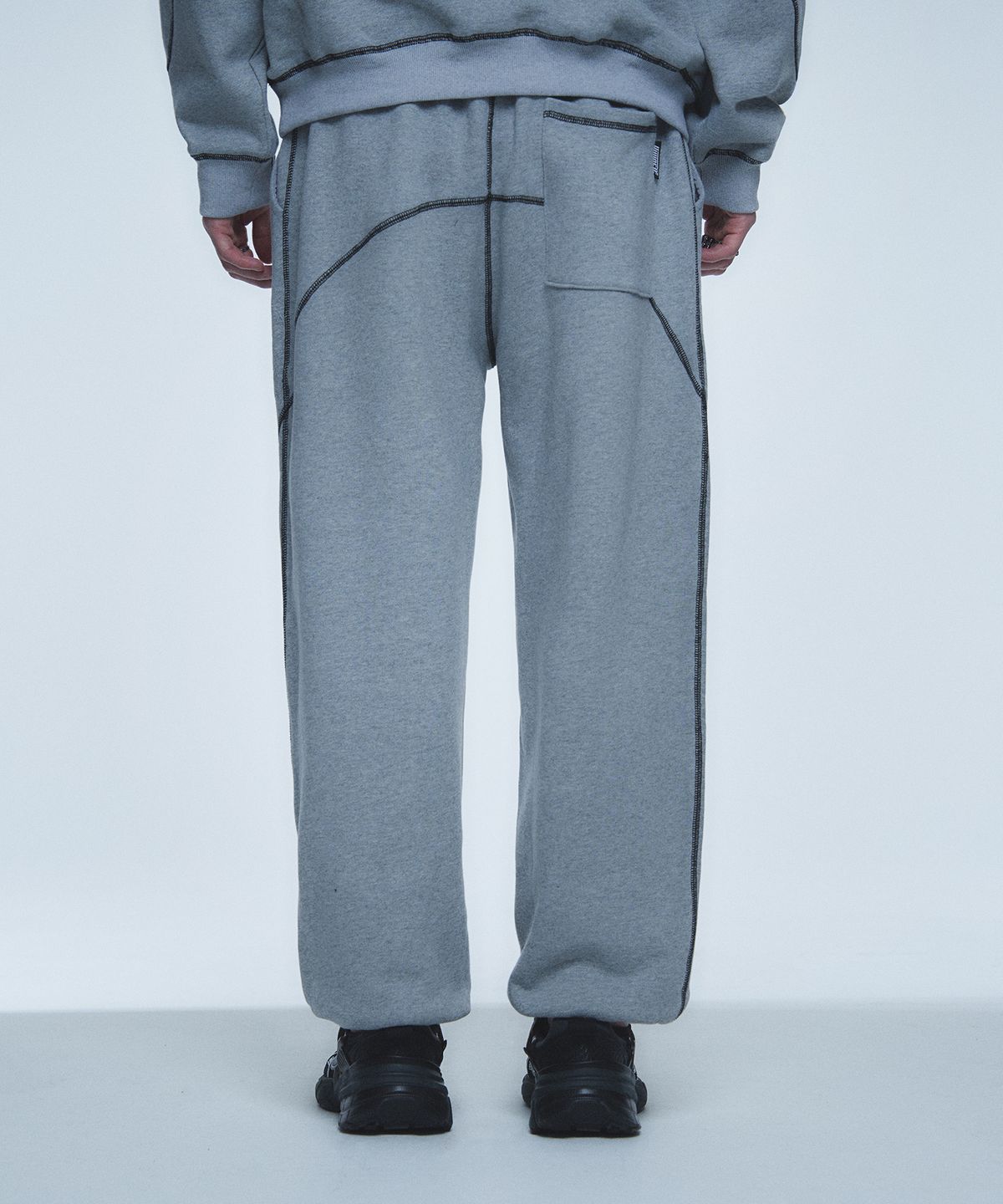 현피트(HYUNFIT) COVERSTITCH LINE SWEATPANTS-[GRAY]