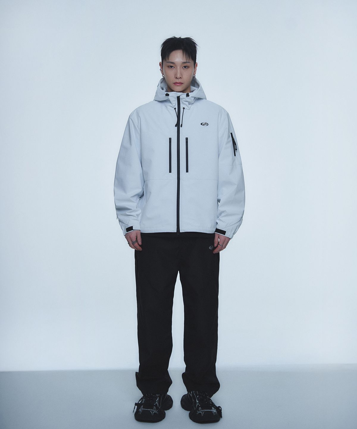 현피트(HYUNFIT) SIGNATURE WIND JACKET-[WHITE]