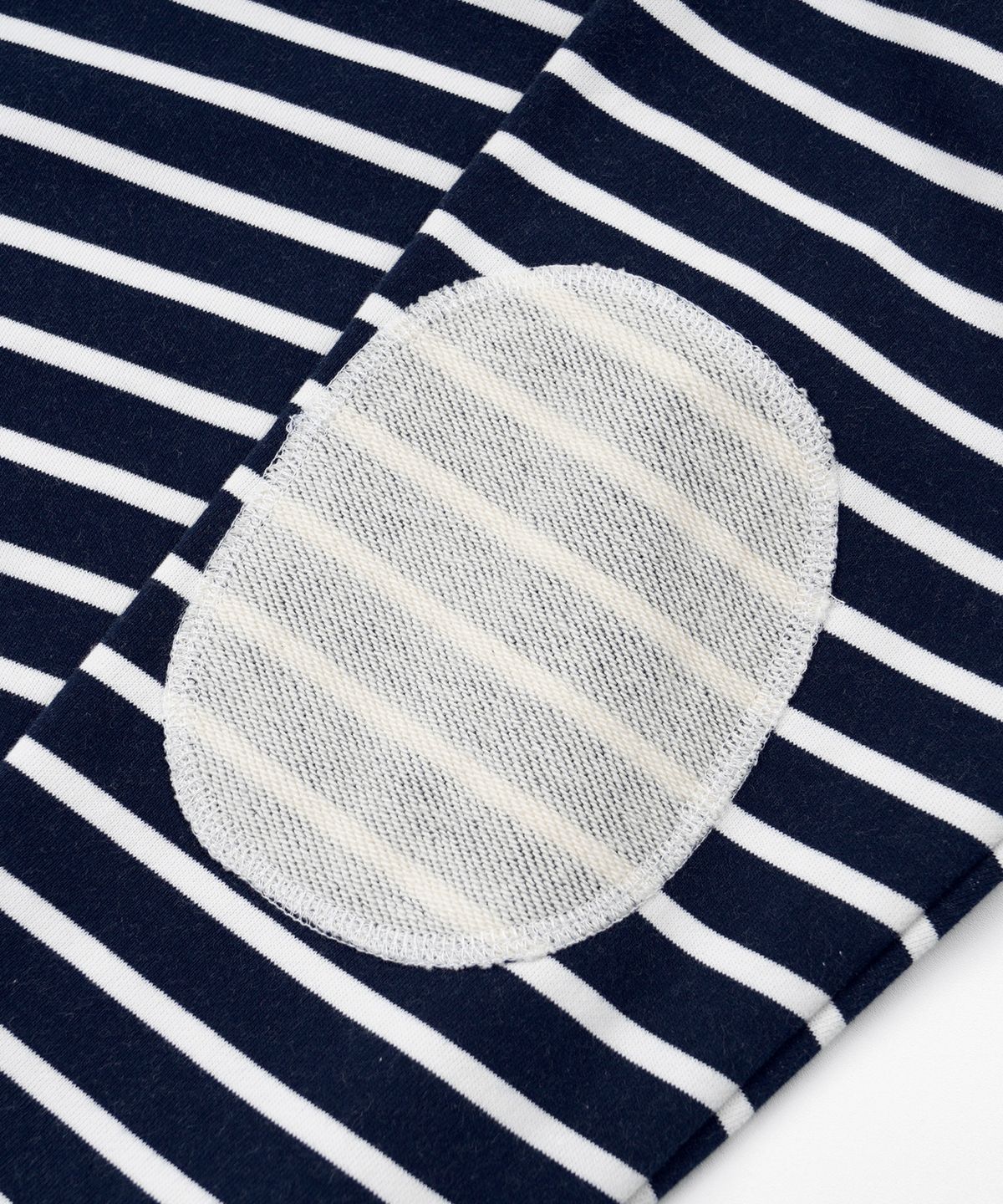 프리즘웍스(FRIZMWORKS) LOOP PATCH STRIPE TEE _ NAVY