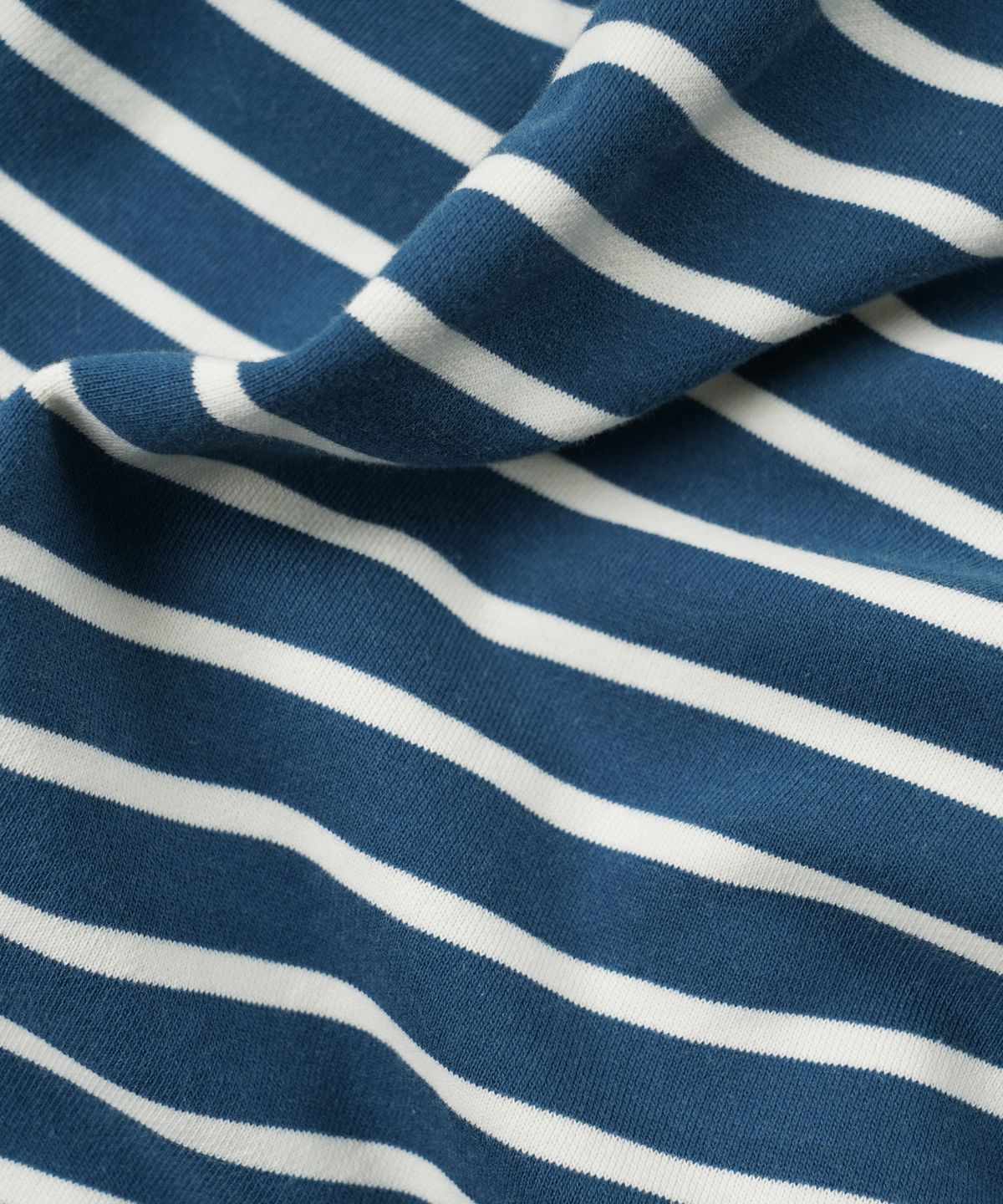 프리즘웍스(FRIZMWORKS) LOOP PATCH STRIPE TEE _ BLUE