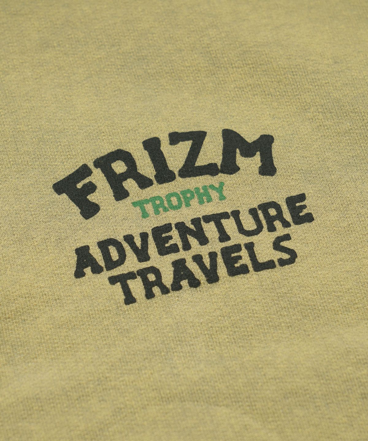 프리즘웍스(FRIZMWORKS) TROPHY PULLOVER HOODY _ MUSTARD