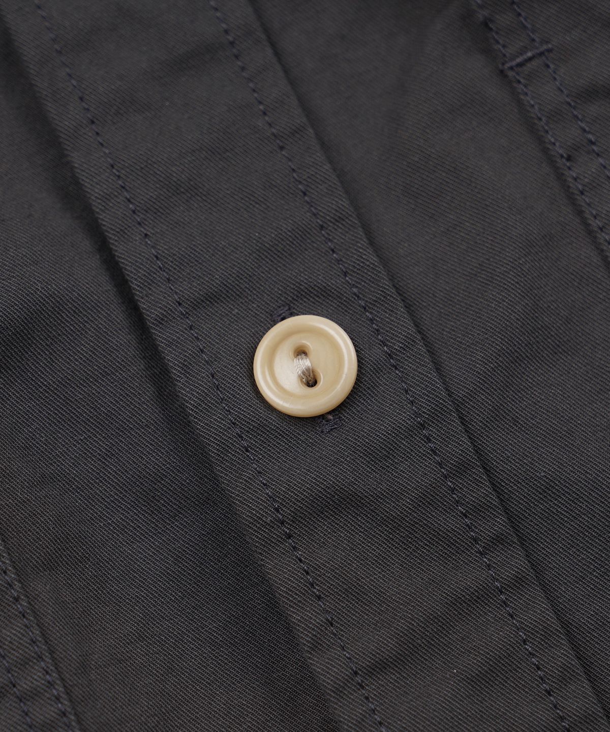 프리즘웍스(FRIZMWORKS) POCKET LOOP SHIRT _ CHARCOAL
