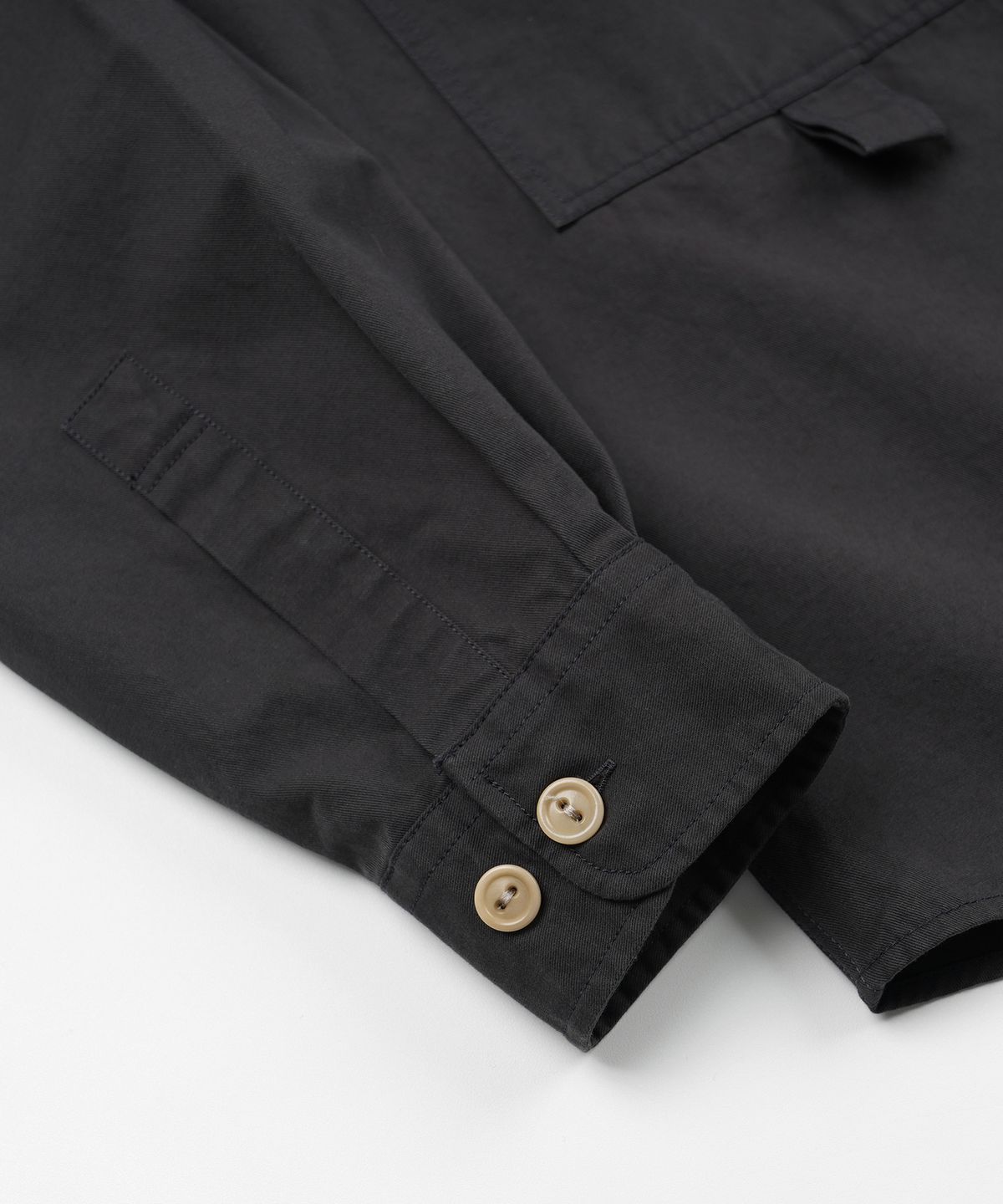 프리즘웍스(FRIZMWORKS) POCKET LOOP SHIRT _ CHARCOAL