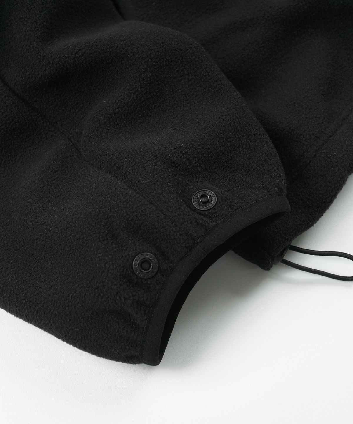 프리즘웍스(FRIZMWORKS) FLEECE ZIP UP JACKET _ BLACK