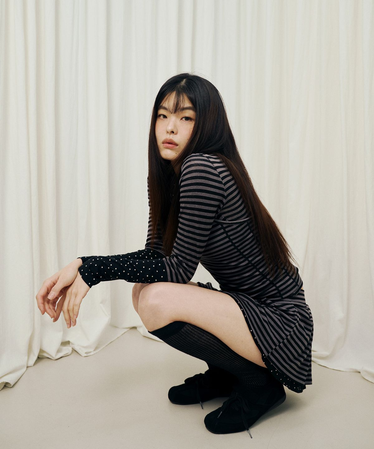 미헤브(MIHEV) 레이어드 스트라이프 롱슬리브