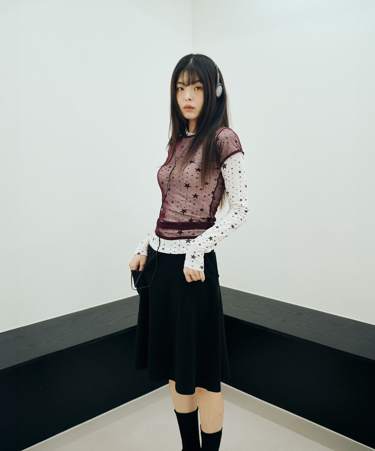 미헤브(MIHEV) 스타 레이어드 롱슬리브 세트 화이트 버건디