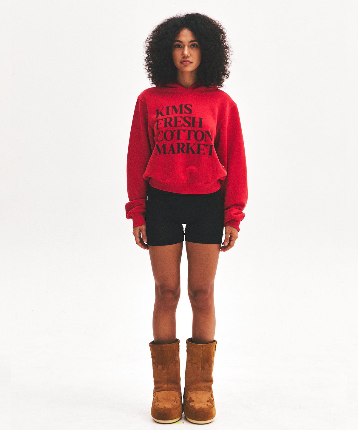 킴스 프레시 코튼 마켓(KIMS FRESH COTTON MARKET) Hazy Left Range Logo Tee Red