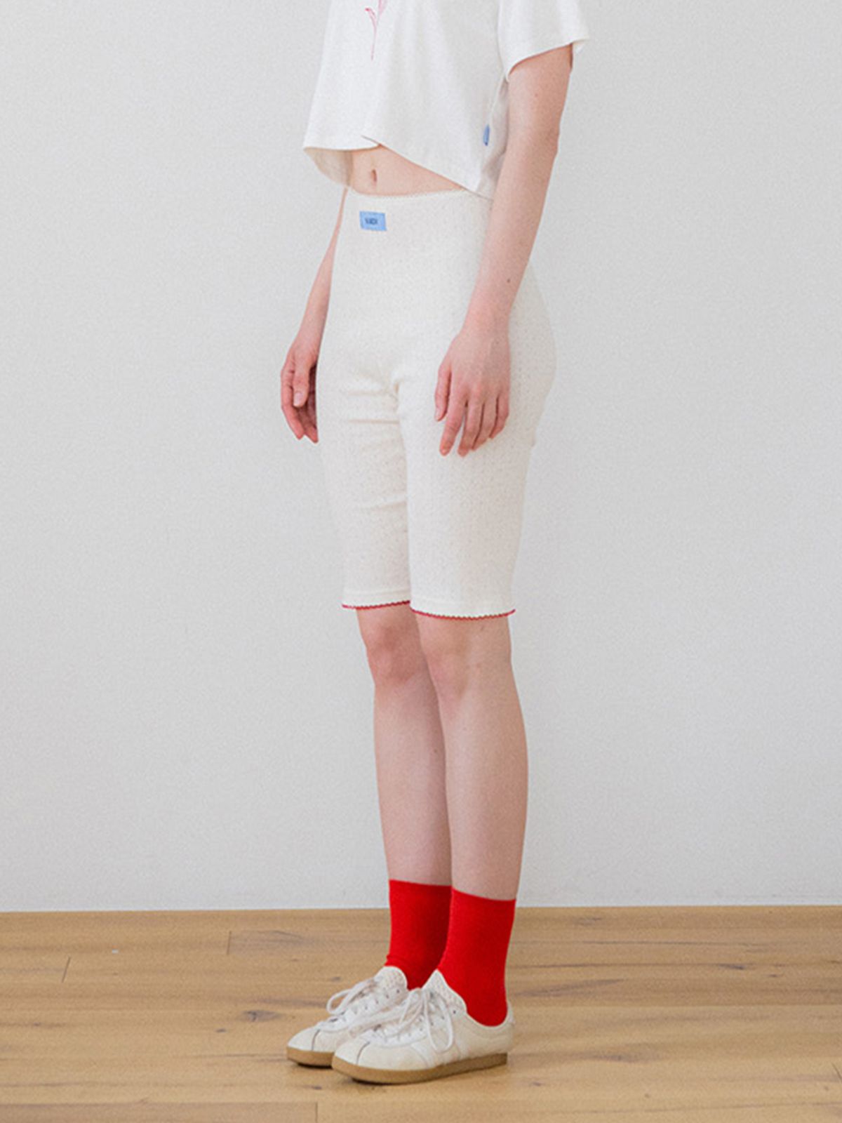 소르디(SORDI) Punching Capri Pants_cream