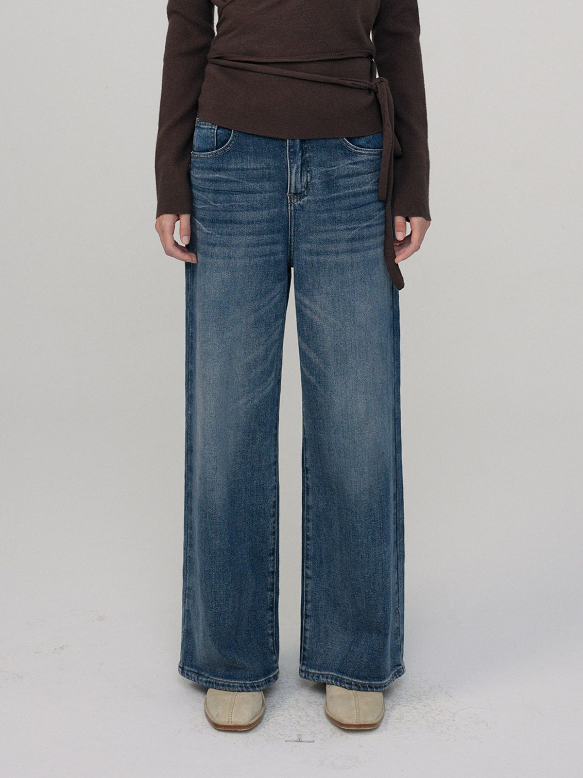 헌치(HUNCH) Semi-Wide Light Washing Denim