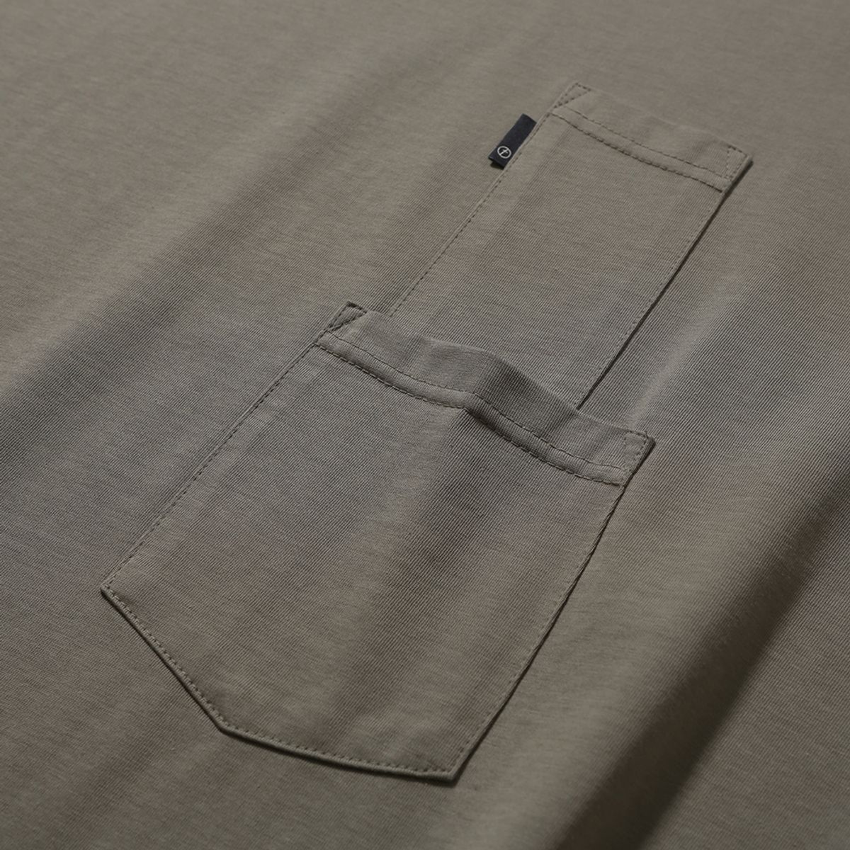 모이프(MOIF) [AW25] BAGGY MOCKNECK L/S TEE / OLIVE GRAY