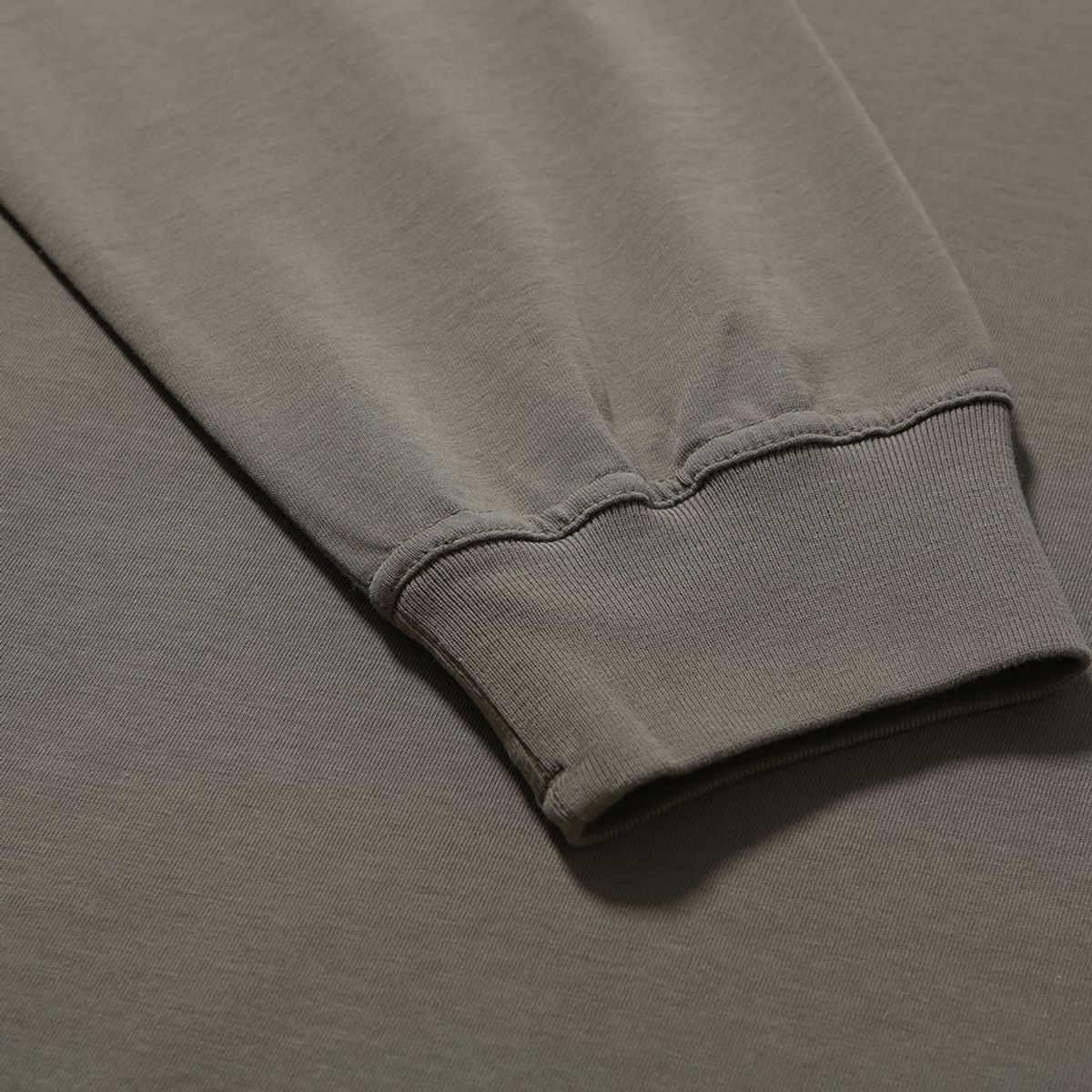 모이프(MOIF) [AW25] BAGGY MOCKNECK L/S TEE / OLIVE GRAY