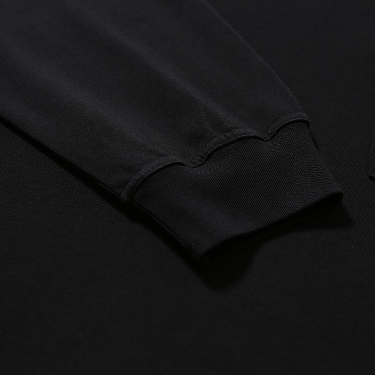 모이프(MOIF) [AW25] BAGGY MOCKNECK L/S TEE / BLACK